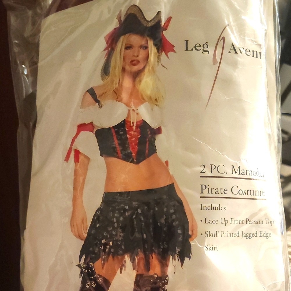 Leg Avenue Maradee Pirate Costume  - Black and Red